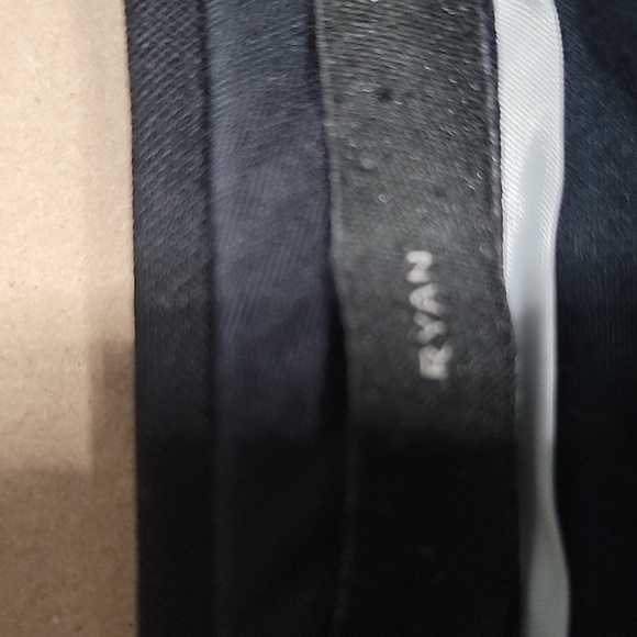 Banana Republic "Ryan" Trousers.  Black, Size 2, Gently Used Condition - Picture 12 of 14